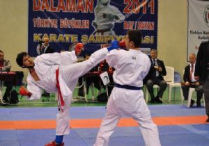 Erzurum onlardan şampiyonluk bekliyor